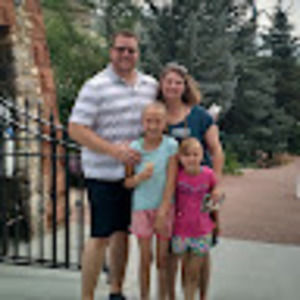 Meet your Posher, Dawnelle